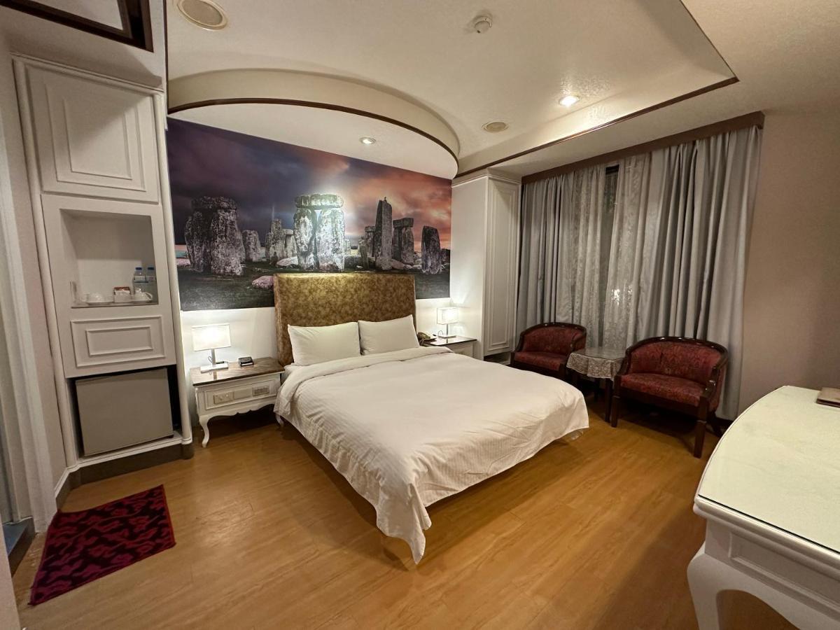 Wenpin Hotel - Pier 2 Kaohsiung Exteriör bild
